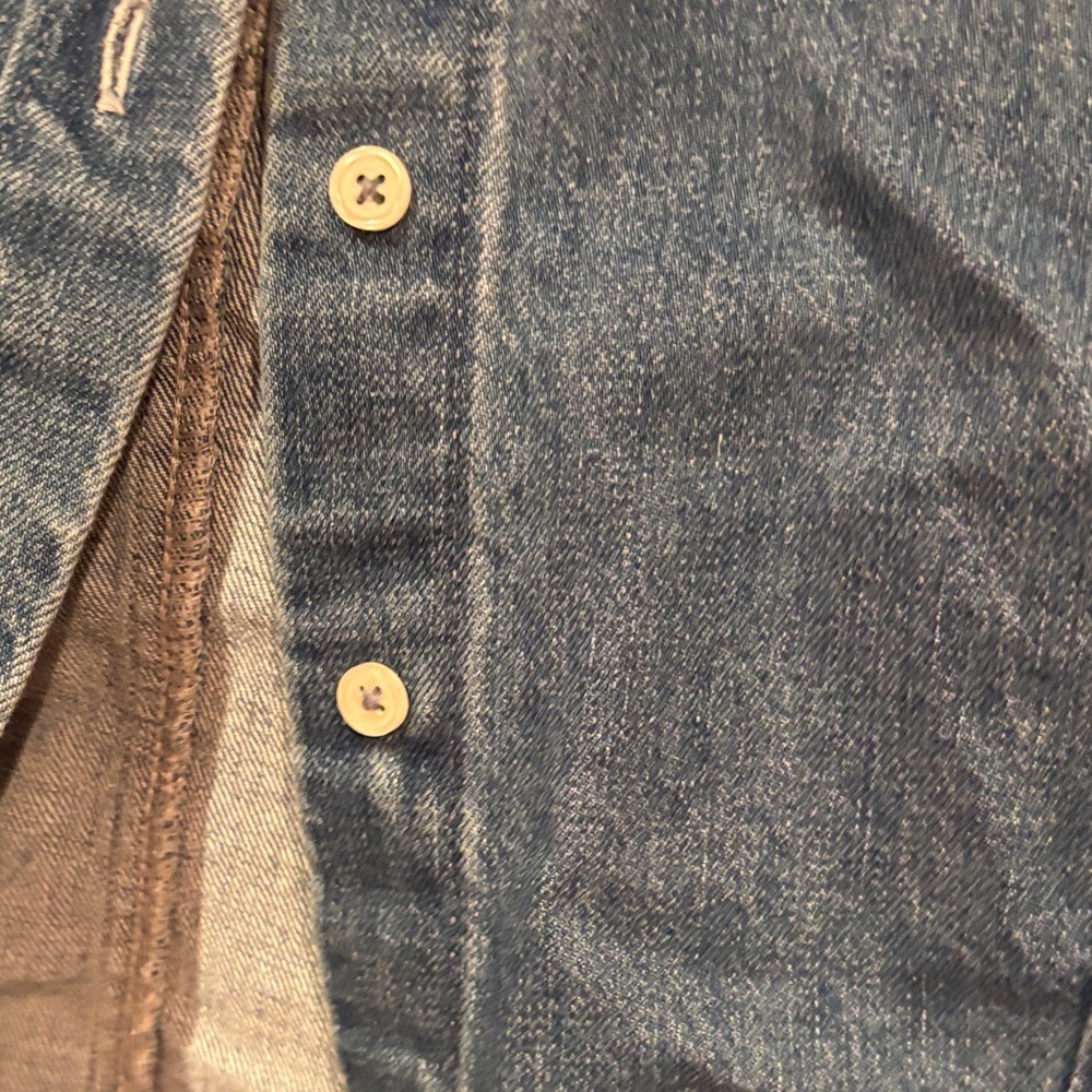 GAP Barrel Denim Shirt in L - Picture 5 of 6
